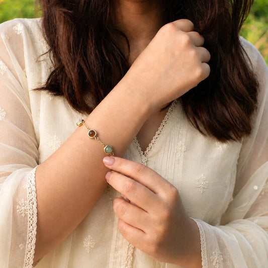 Female Metal Dhan Yog Bracelet
